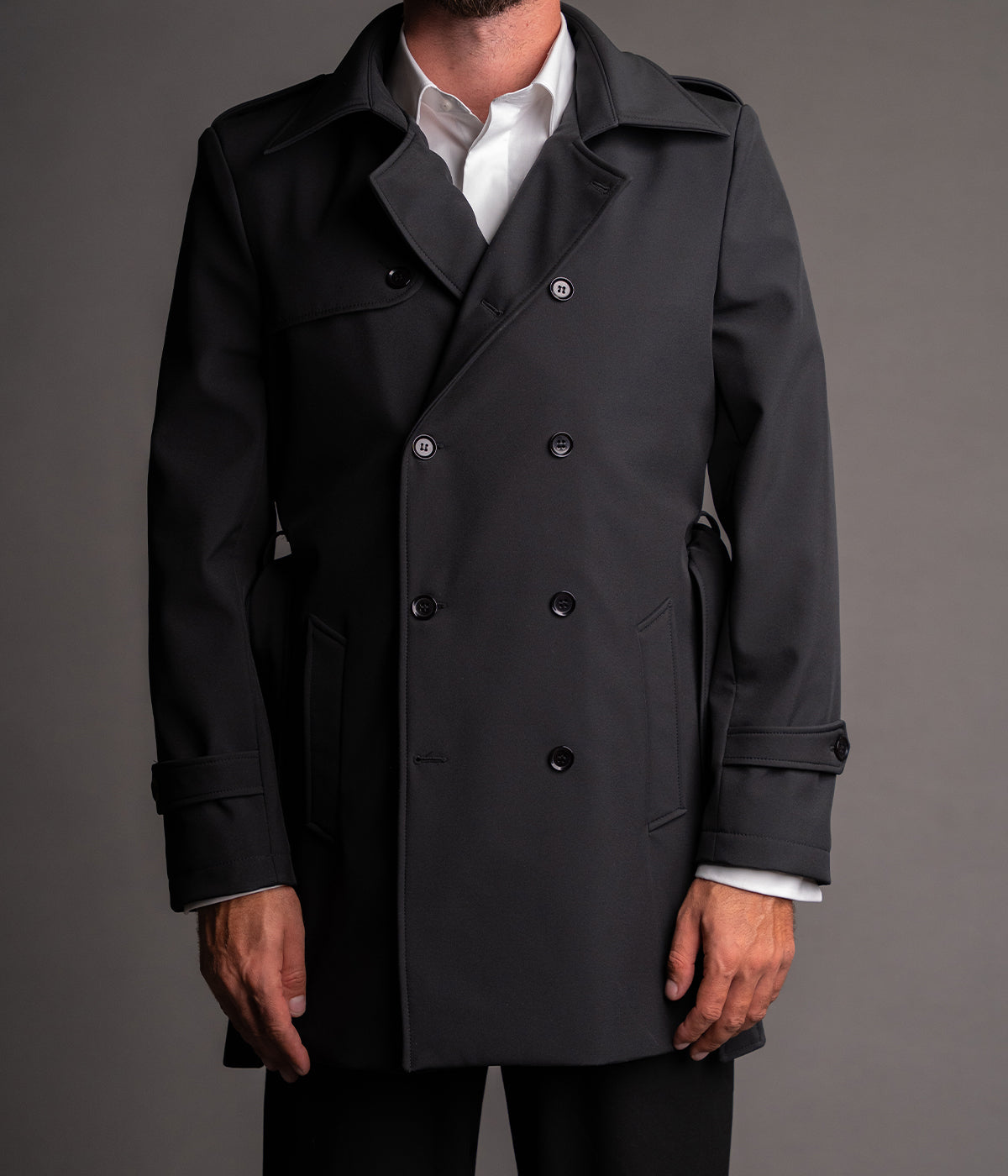 Trench negru impermeabil