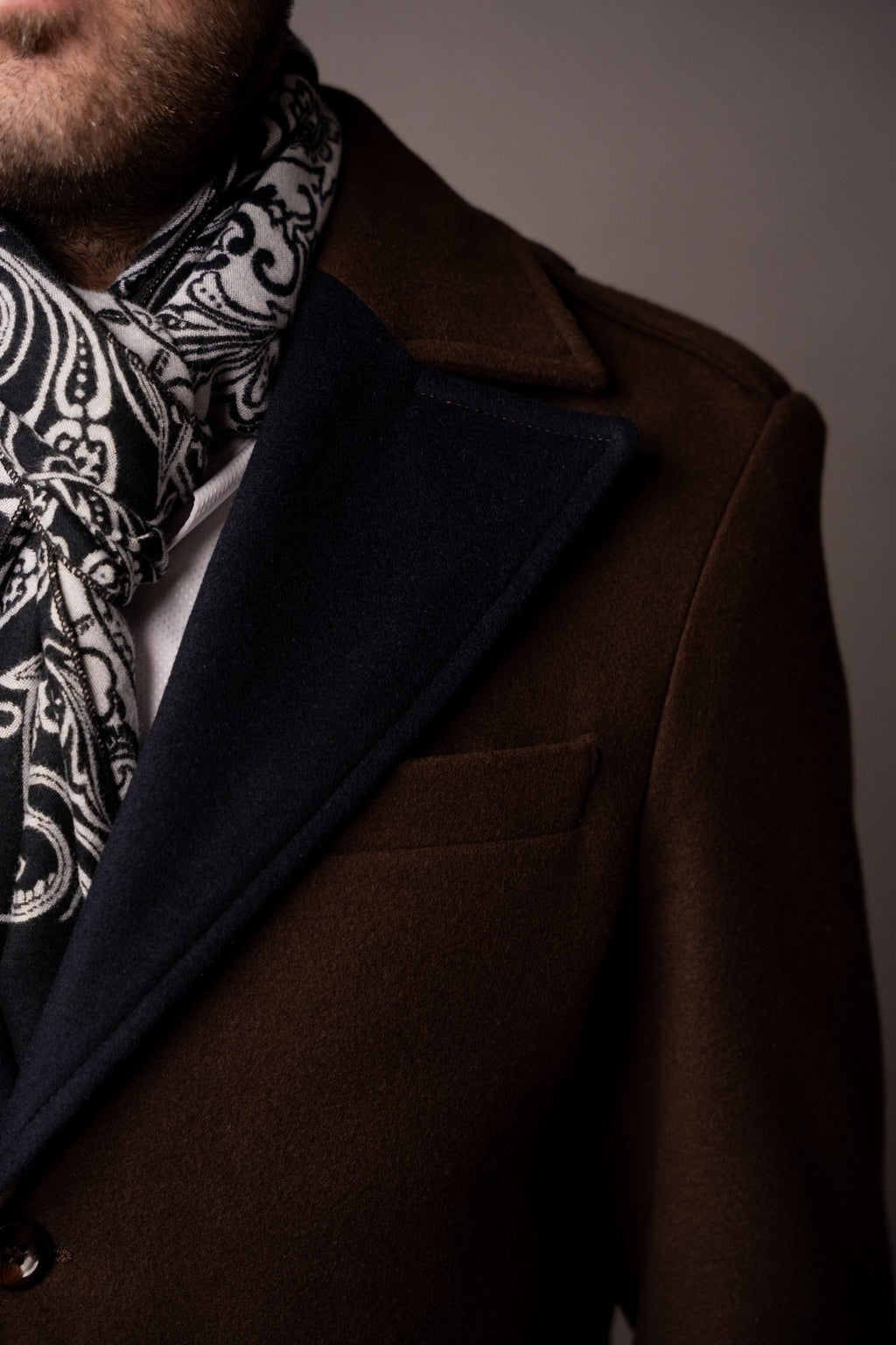 Palton maro ciocolatiu