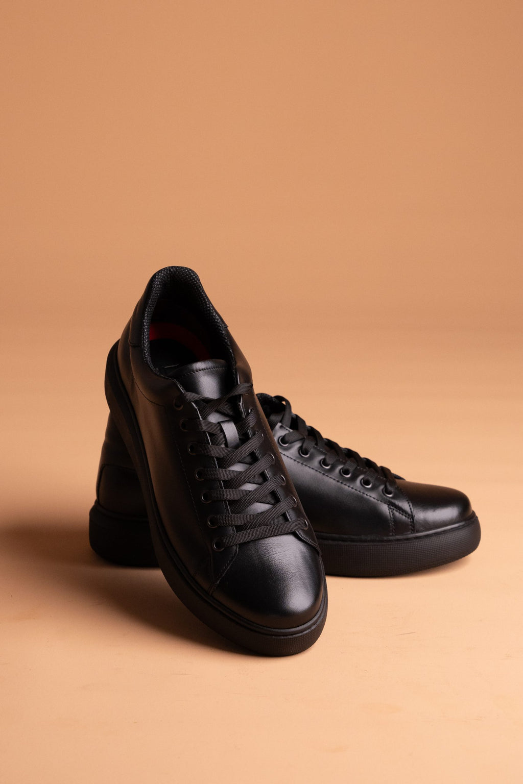 (product) Pantofi Sport Sneakersi Bărbați Negru Cfgp881N