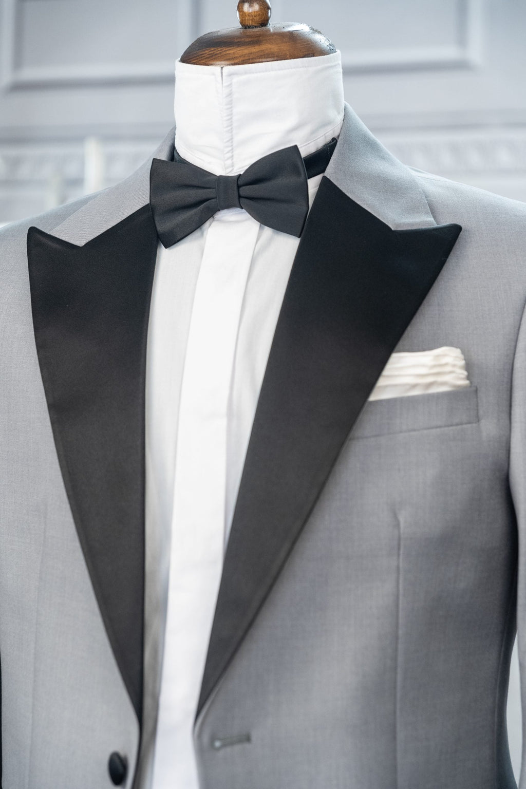 (product) Costum Ceremonie Gri Rever Ascutit din Satin Tailored Fit Ctrgc226