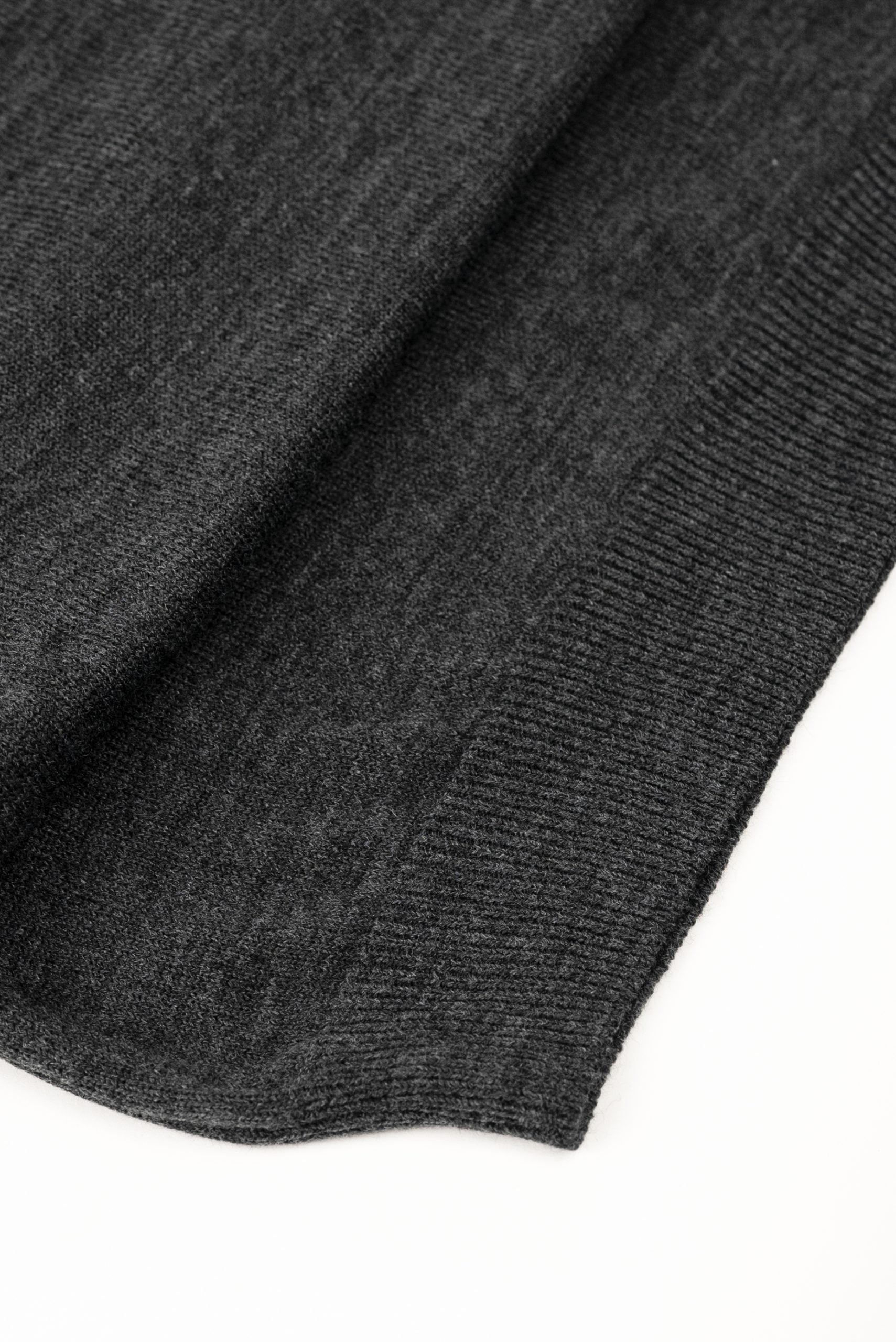 (product) Pulover Barbati Gri Antracit Standard Fit Guler Baza Ctrpv02ga