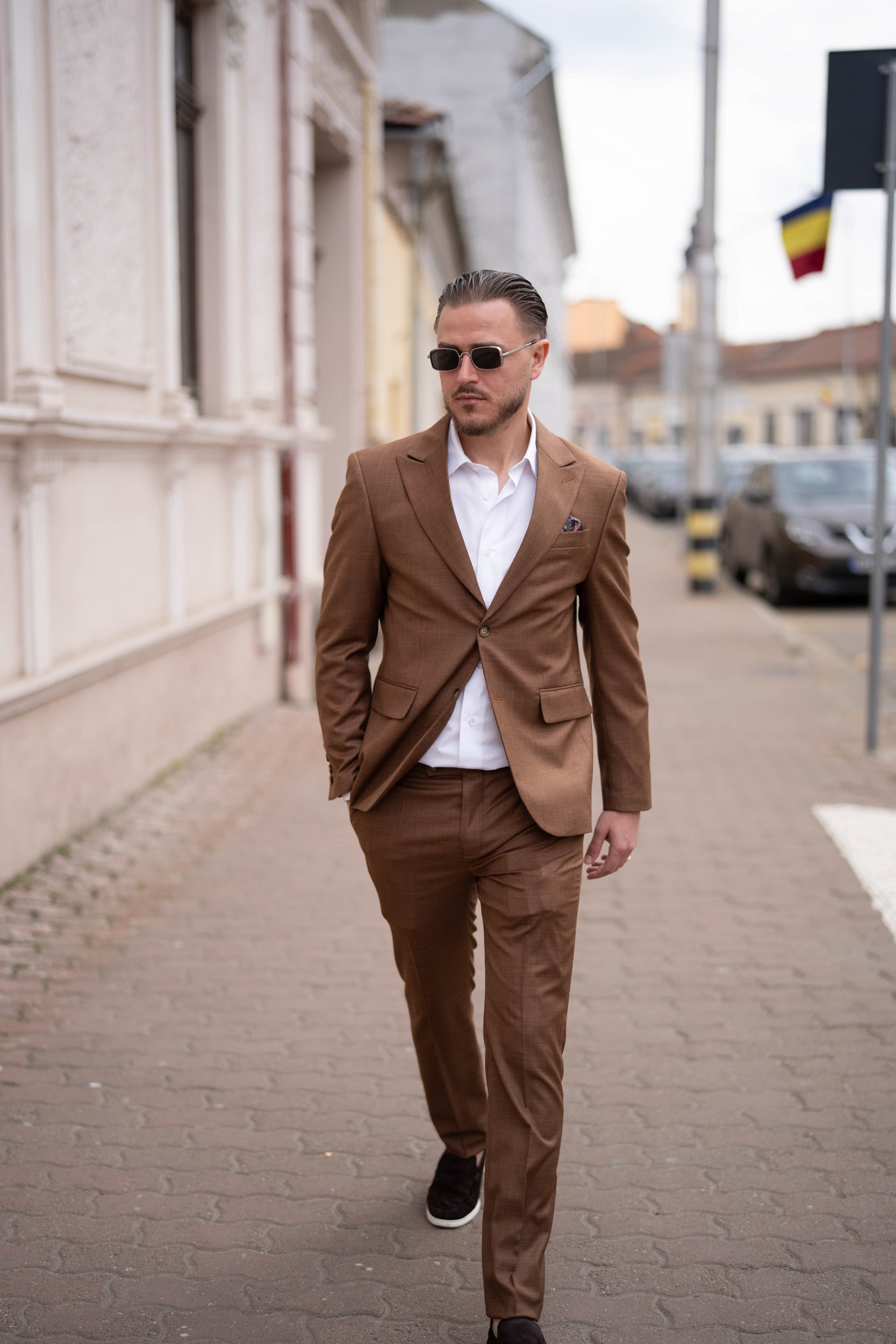 Costum maro deschis de Nisa, pentru barbati CFG16