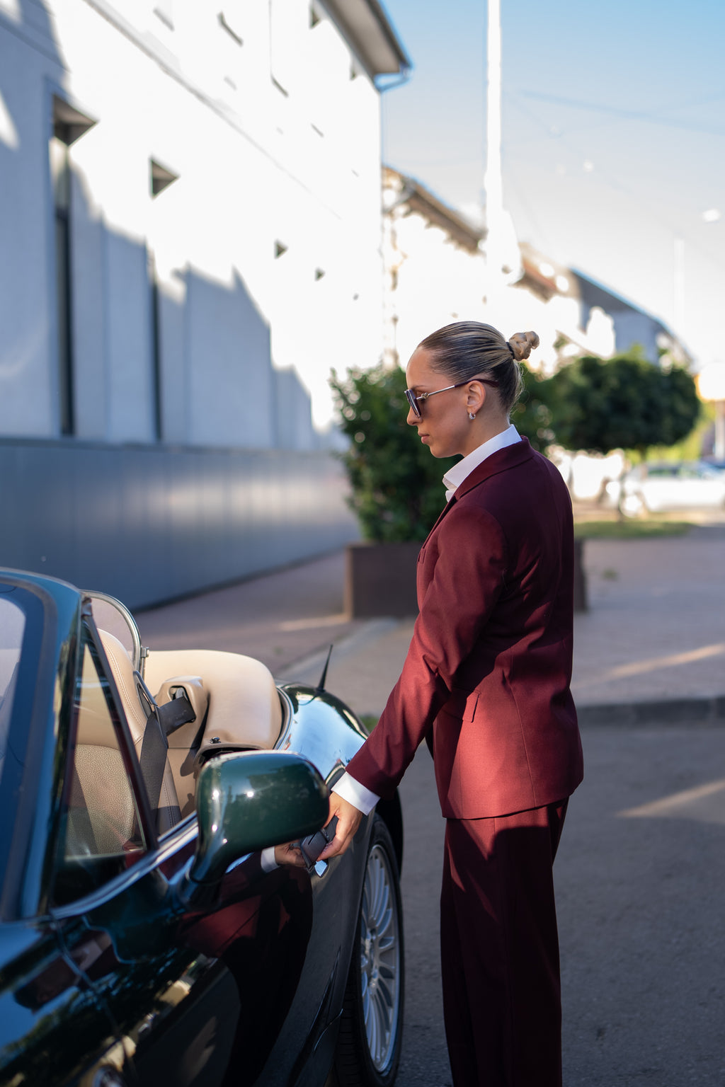 Costum business de femei burgundy