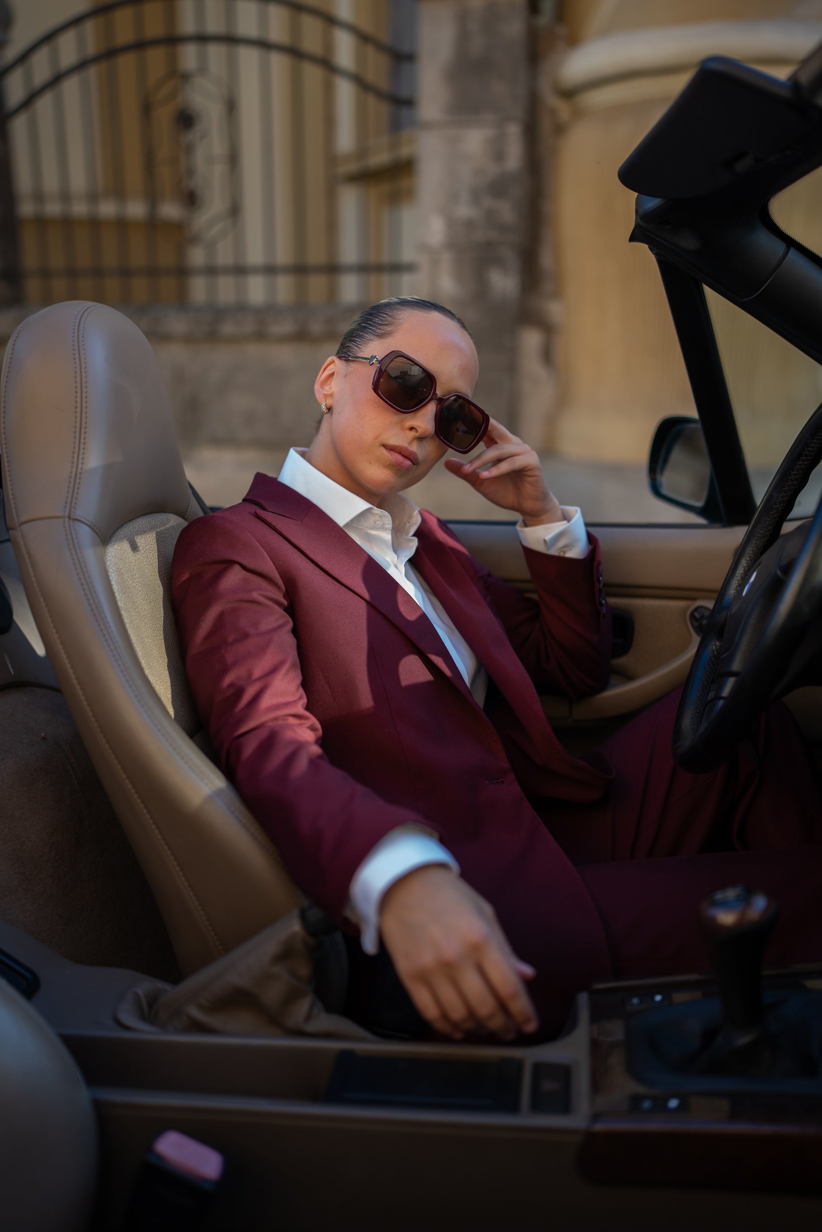 Costum business de femei burgundy