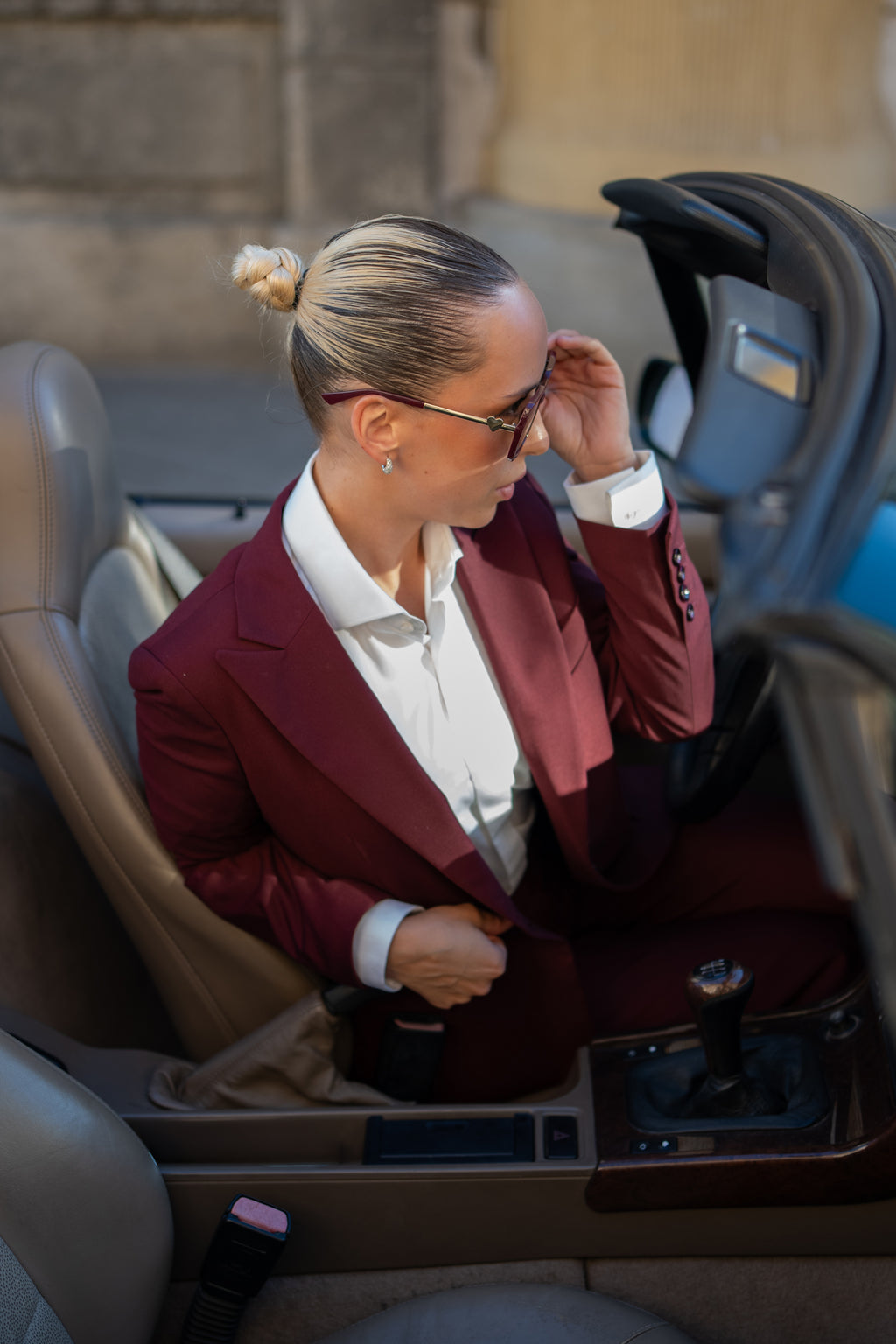 Costum business de femei burgundy