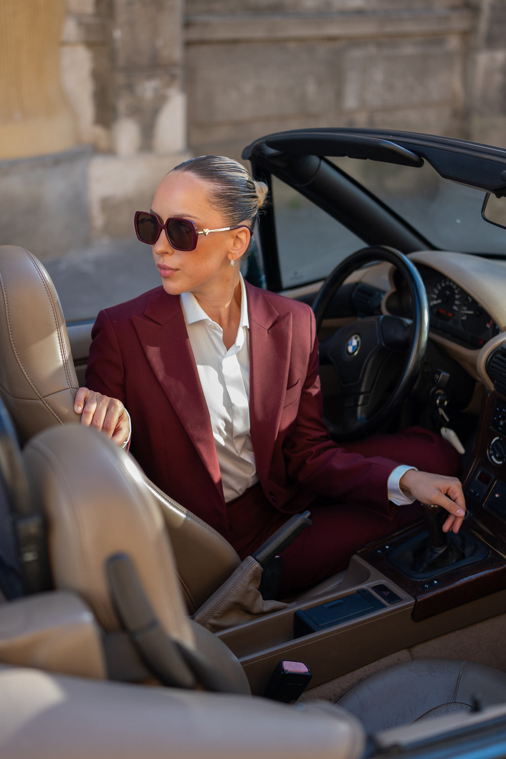 Costum business de femei burgundy