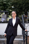 Costum business de femei negru dungi