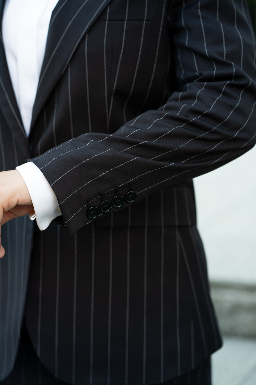 Costum business de femei negru dungi