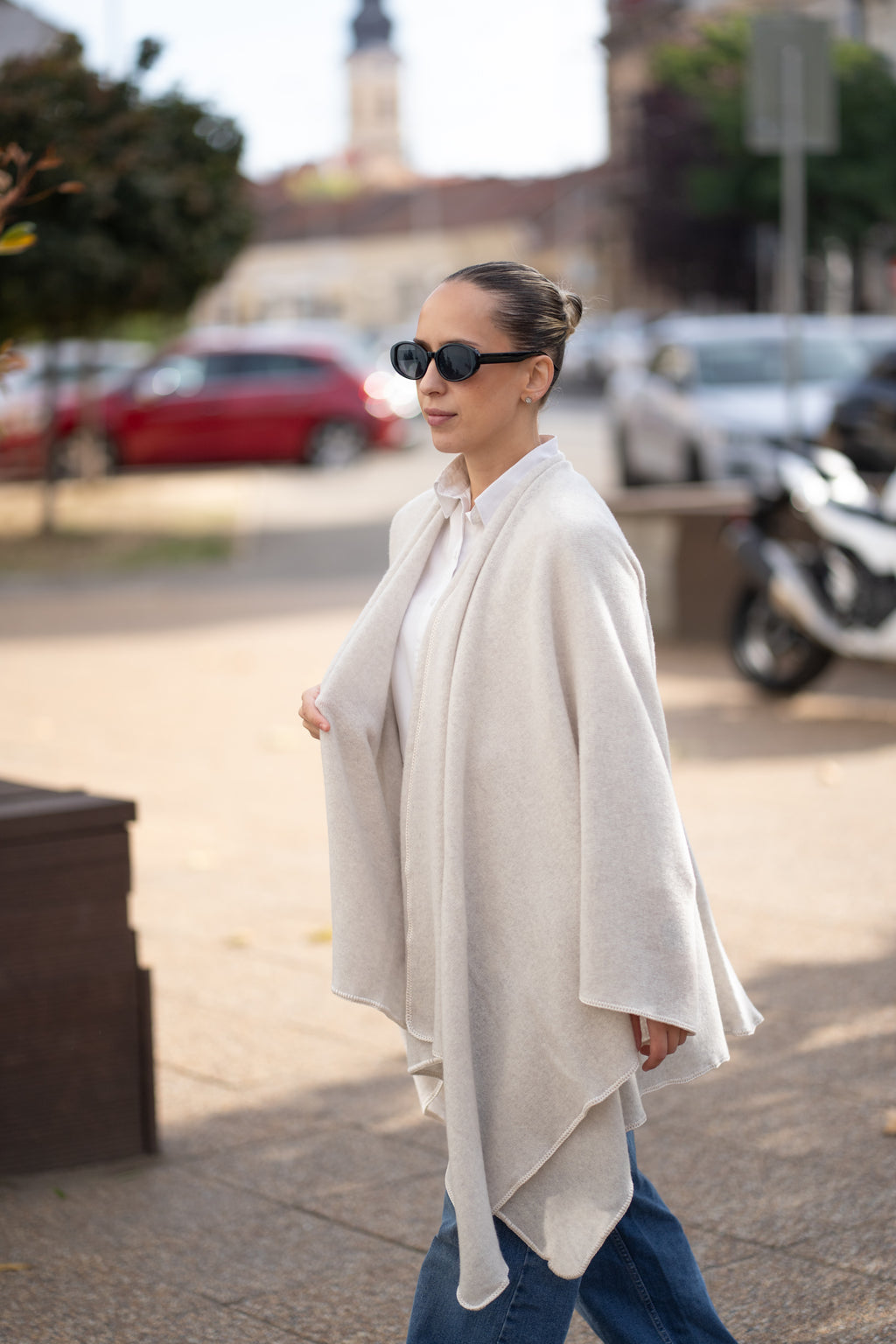 Poncho pentru dama din 100% lana, bej deschis