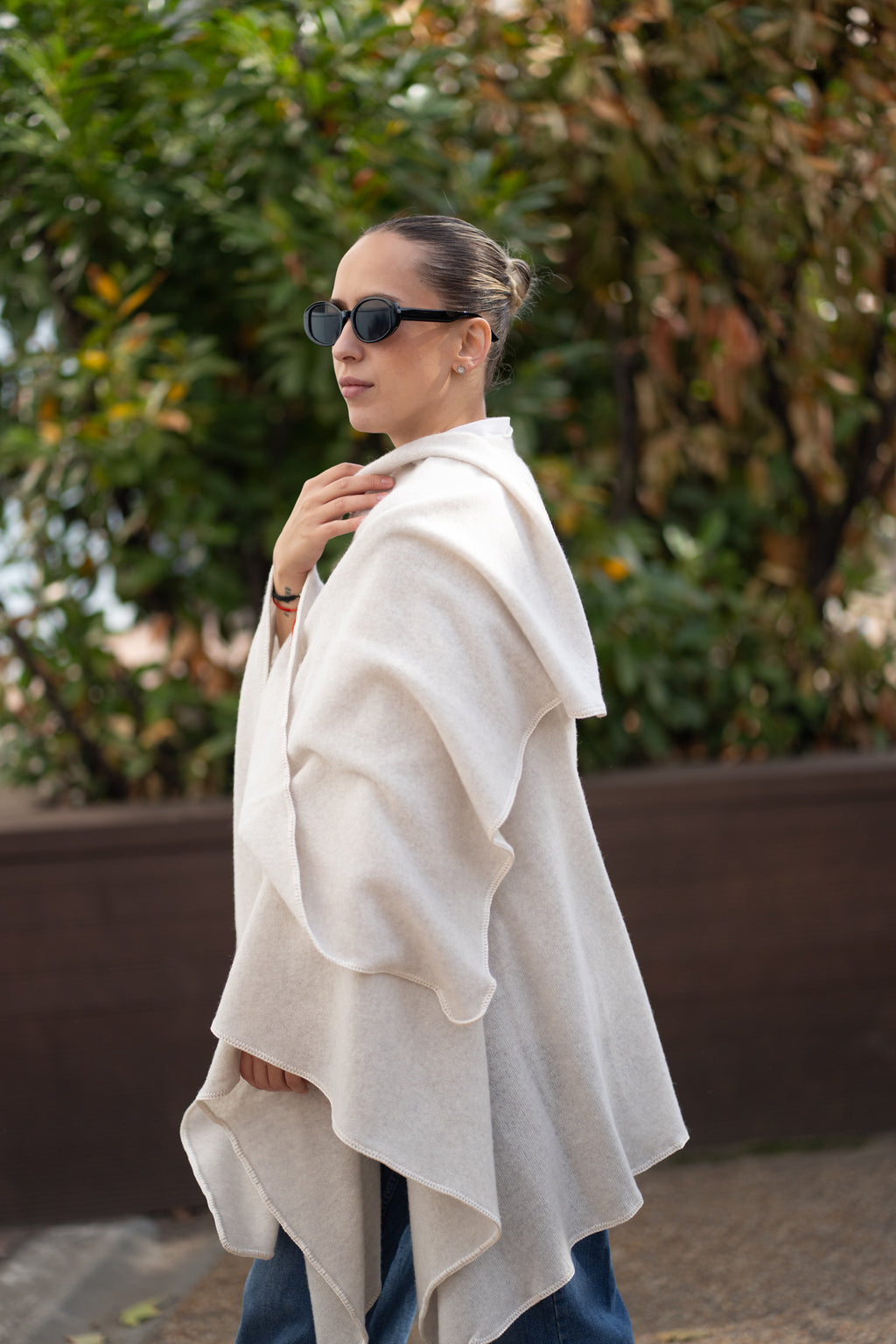 Poncho pentru dama din 100% lana, bej deschis
