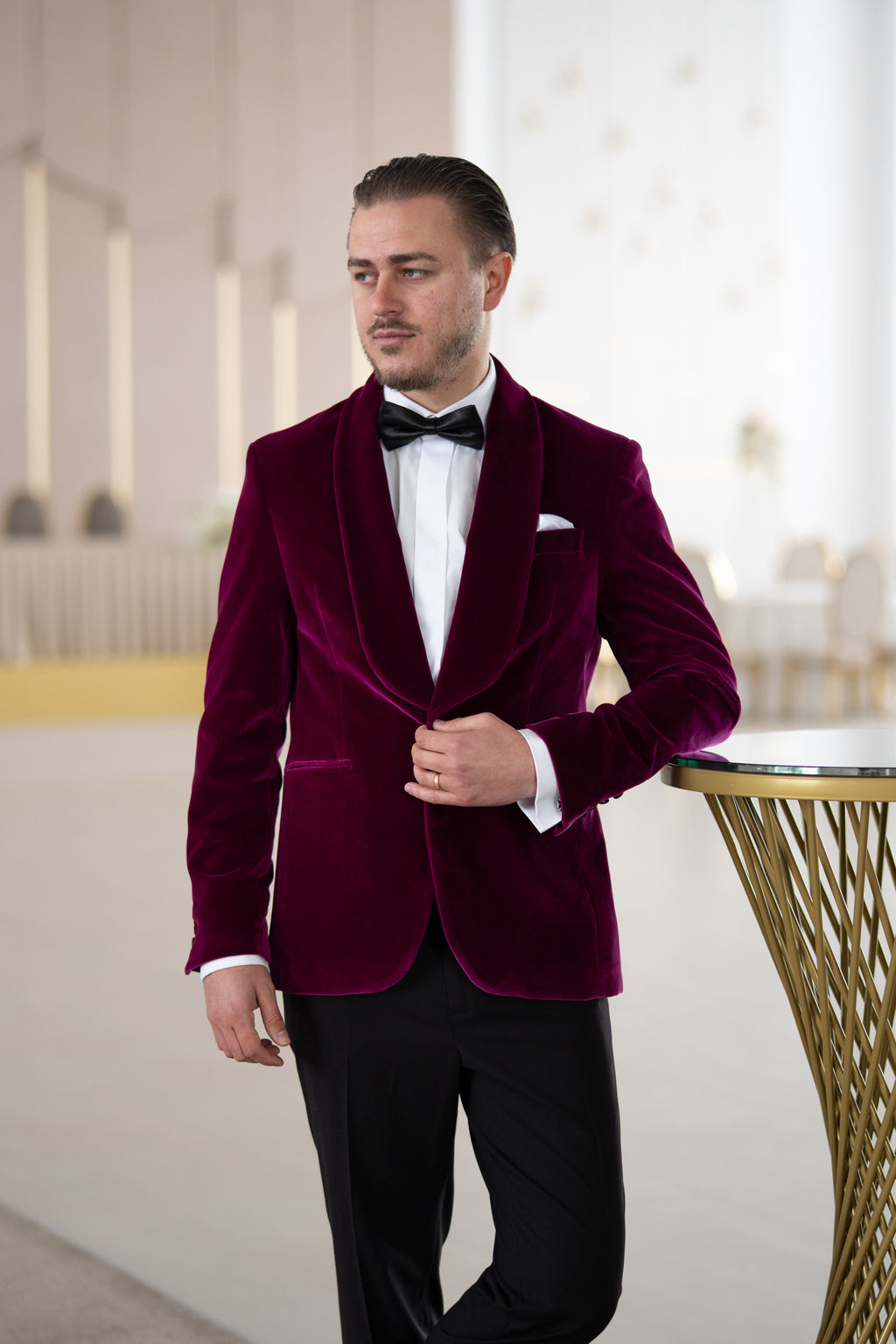 Costum ceremonie catifea purple regal rever sal