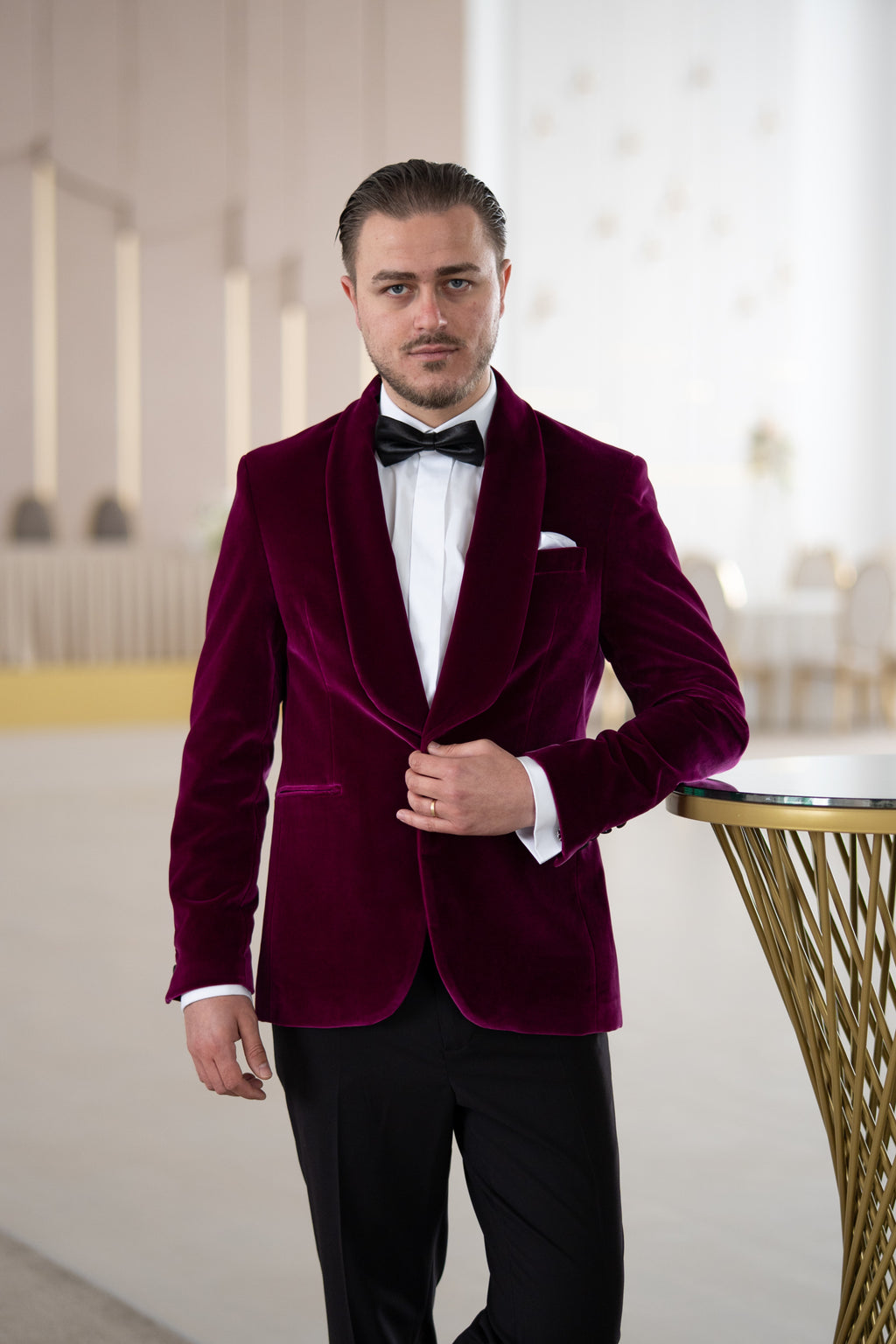 Costum ceremonie catifea purple regal rever sal