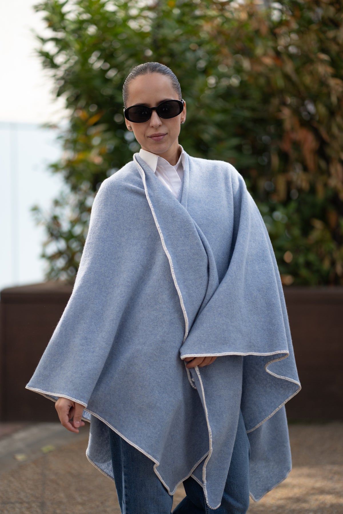 Poncho pentru dama din 100% lana, baby blue