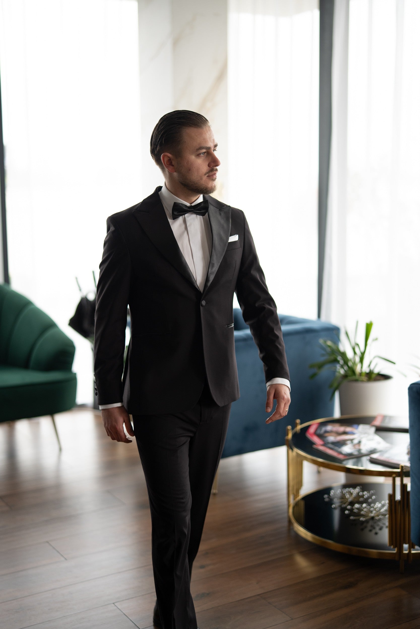 Costum barbati nunta negru Rever Ascutit Tailored Fit Cfg331