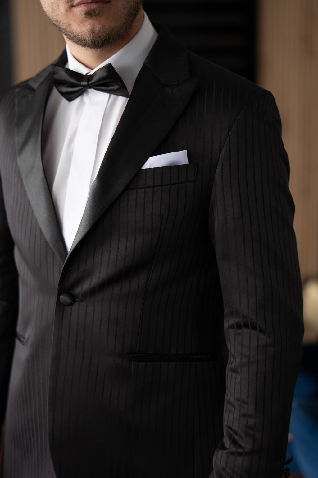 Costum nunta dungi elegante negru Cfg048