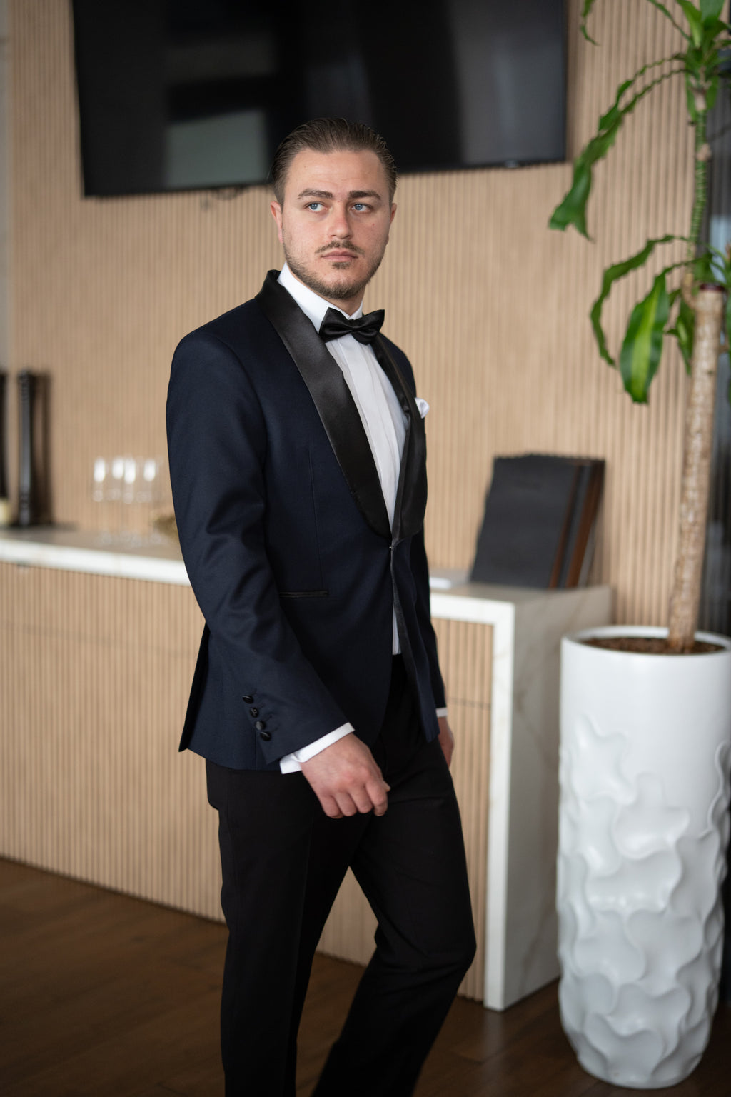 Costum Barbati Ceremonie Bleumarin Rever Sal Tailored Fit Cfg341