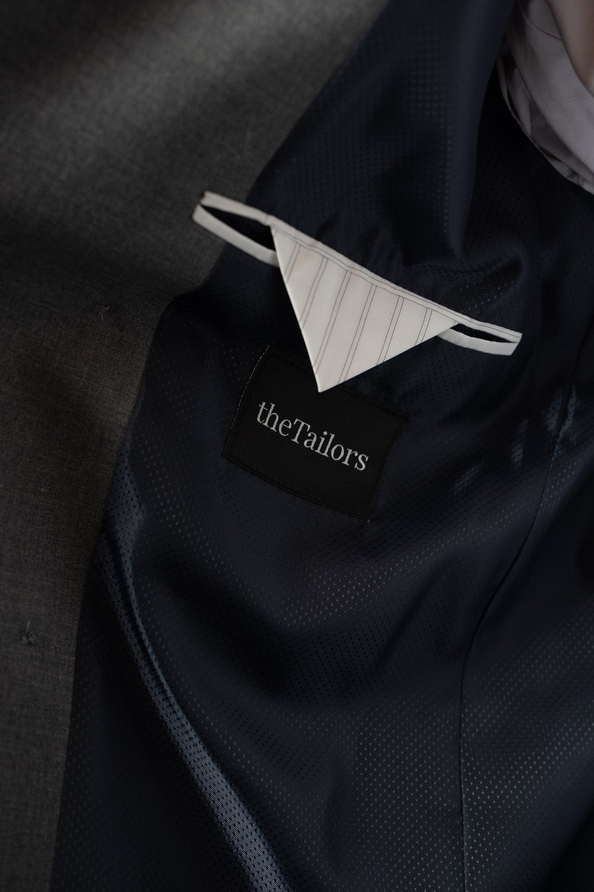 Costum barbati gri 100% lana Vitale Barberis Canonico rever crestat