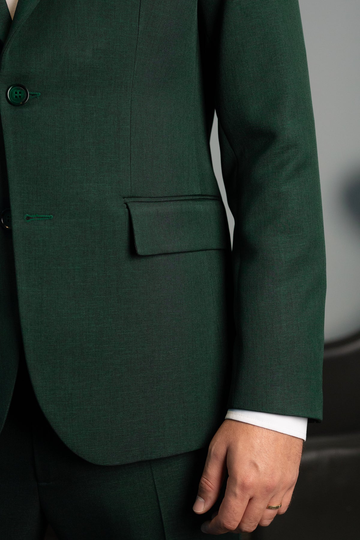 Costum barbati verde