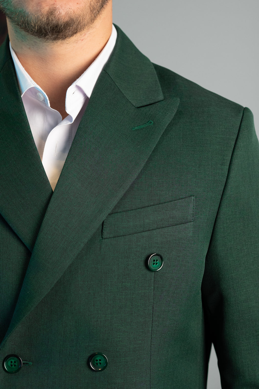 Costum barbati verde la doua randuri