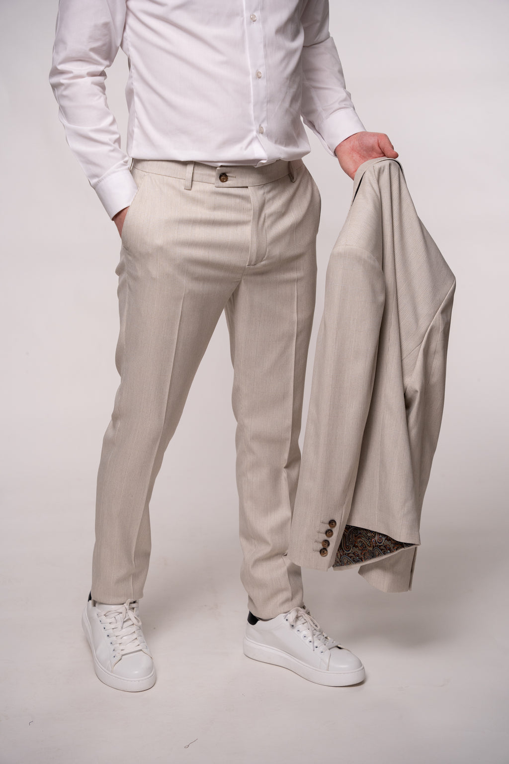 Light beige men's plaid suit jacket with a classic checkered pattern, tailored fit, and notched lapel.