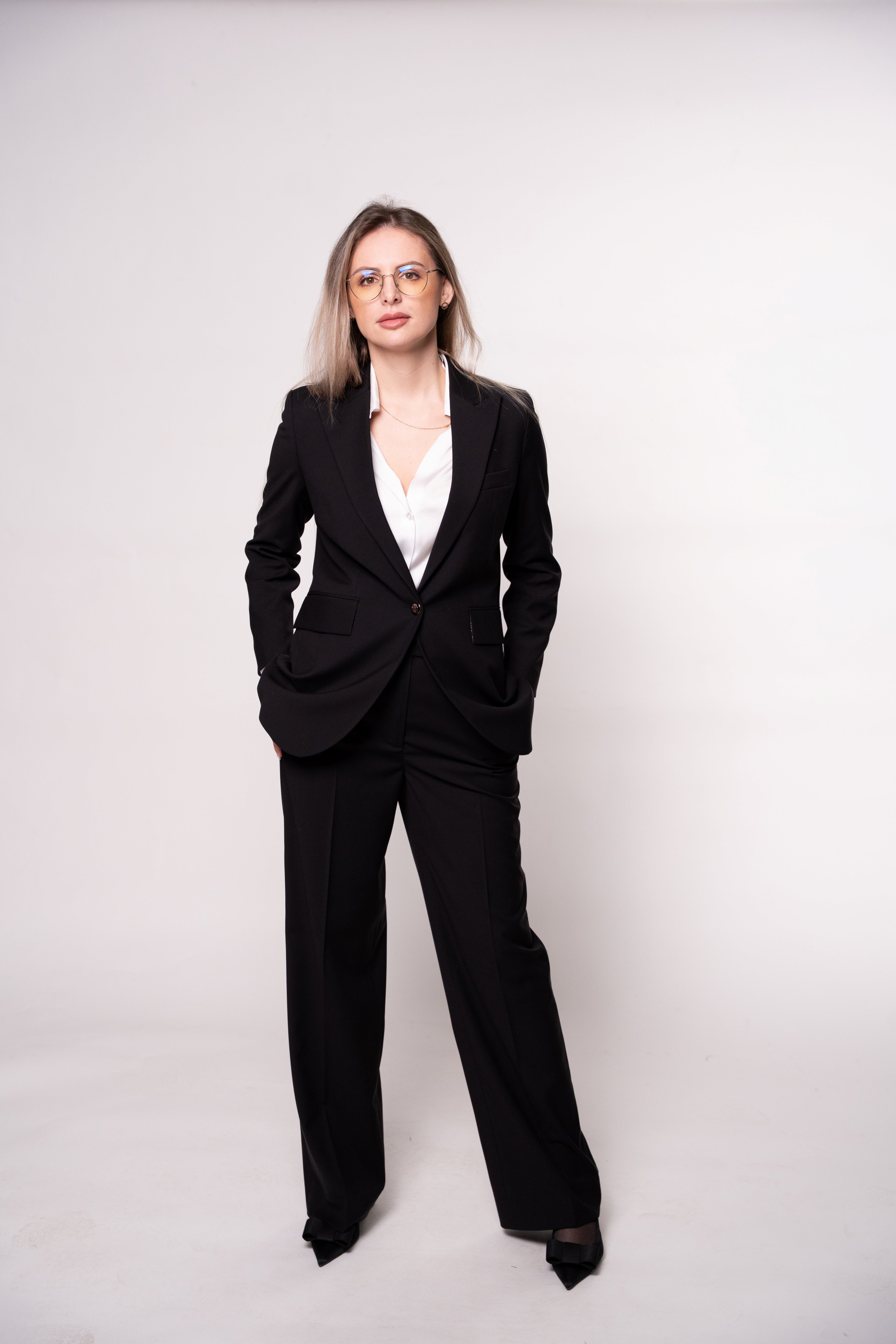 Costum business dama negru