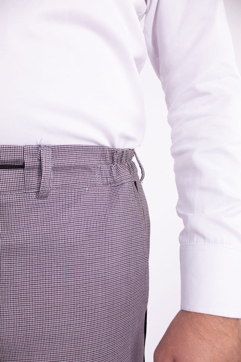 Dark blue textured chino pants by Couture for Gentlemen, featuring a tailored fit and classic style.