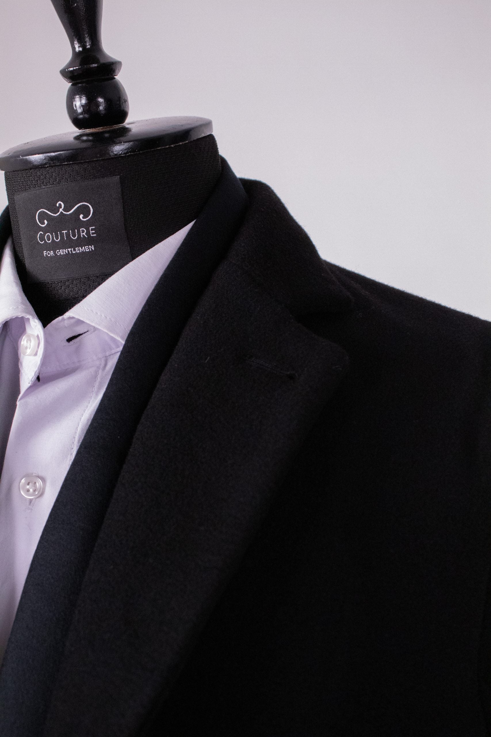 Pardesiu barbati negru, PAR002