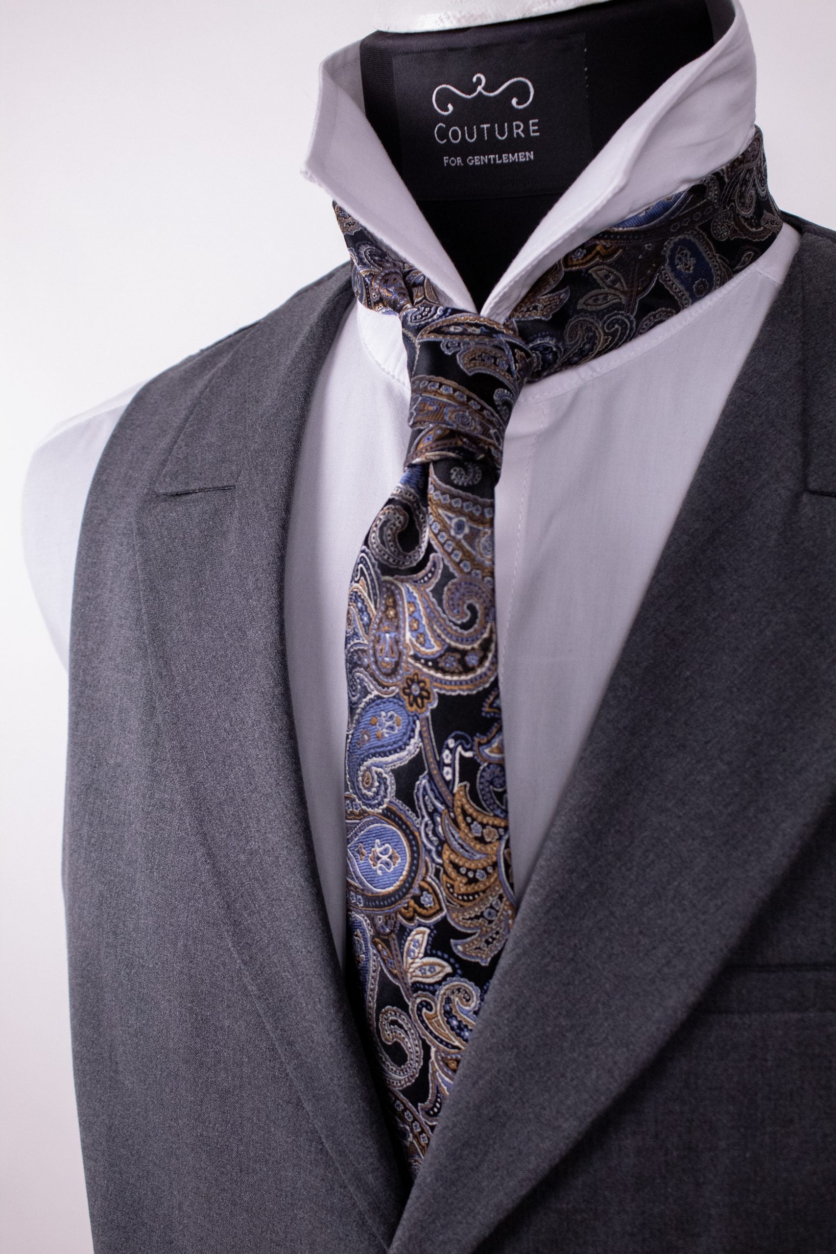 Cravata negru colorat, mătase naturală, Crv019