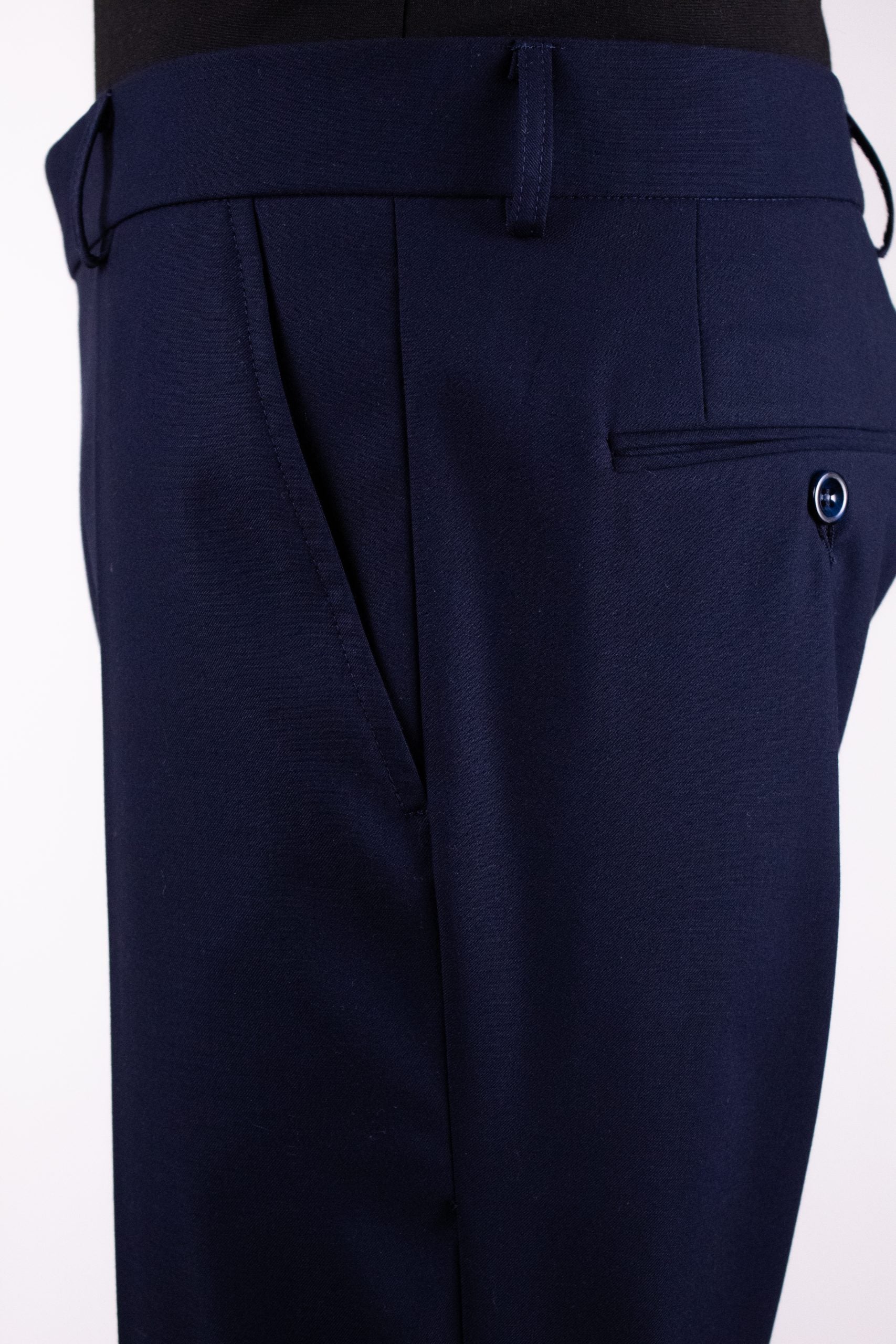 Pantaloni Barbati Bleumarin Tailored Fit CFGP007