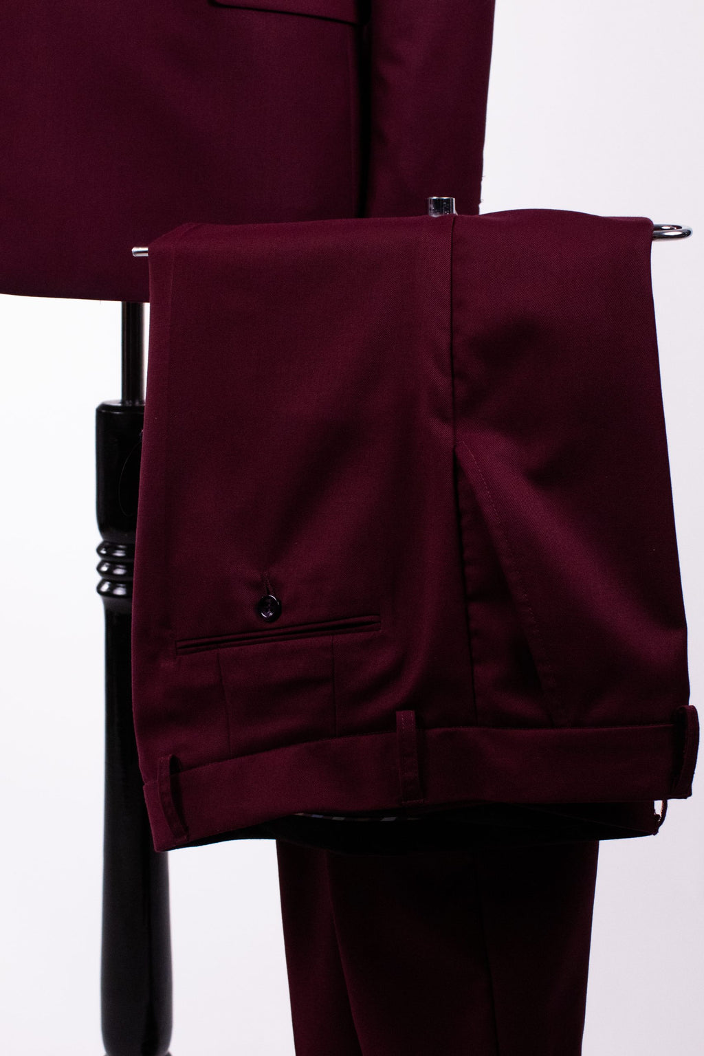 Costum Barbati Bordo Doua Randuri de nasturi Tailored Fit Cfg328