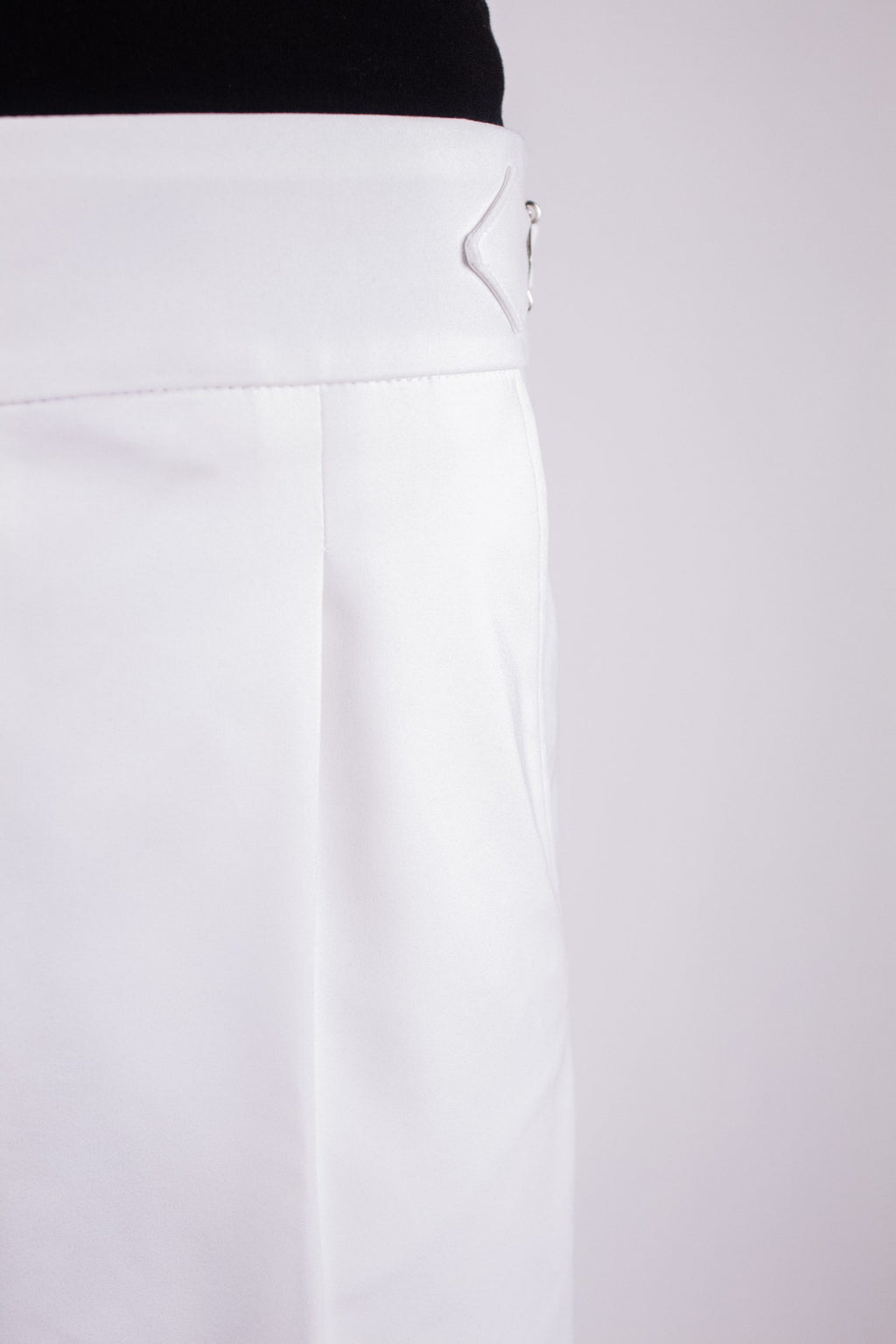 White Gurkha Italian Style Shorts CFGKS001