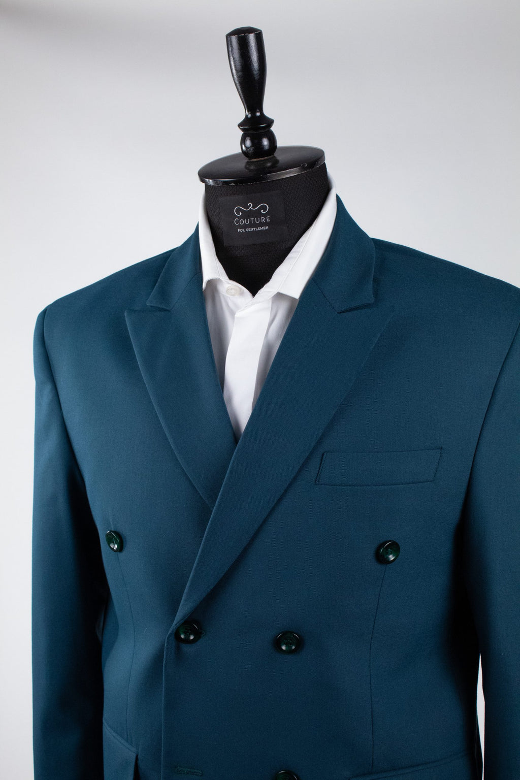 Costum la doua randuri de nasturi verde smarald de Santorini CFG07-2r