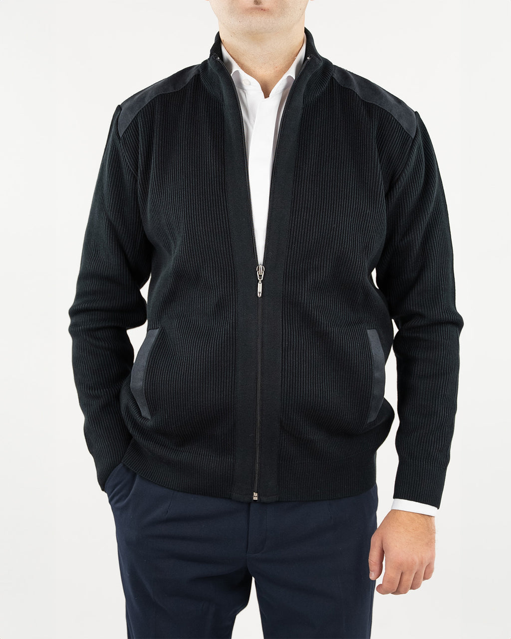(product) Jachetă Neagră tricotată cu fermoar JTR001