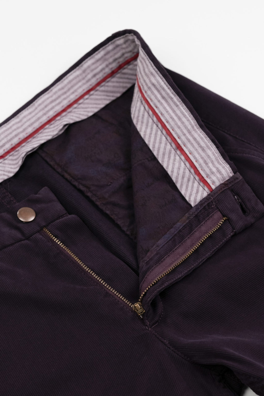 (product) Pantalon Barbati Smart-Casual Raiat Violet Inchis Tesatura By NTB PSMR014