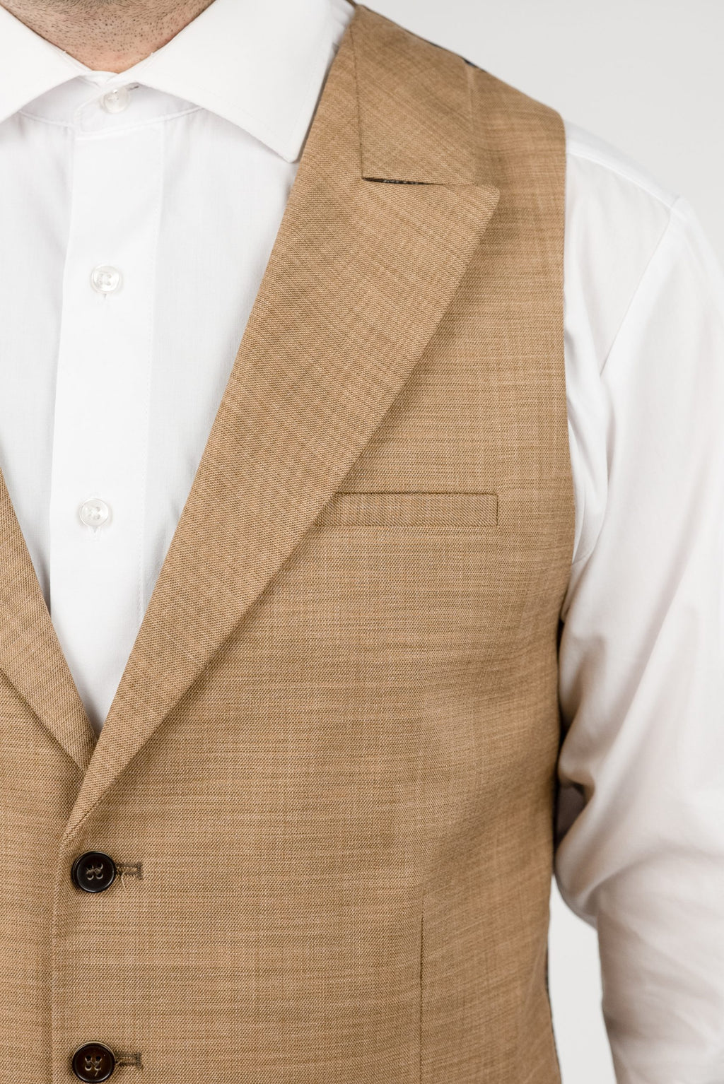 (product) Vesta Barbati un rand de nasturi Rever Ascutit  Bej Capuccino, Vs1rabjc