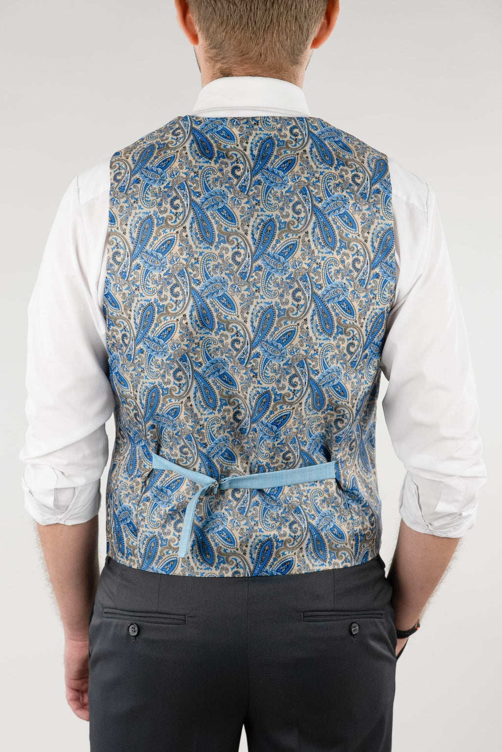 (product) Vesta Barbati un rand de nasturi Rever Ascutit  Turcoaz, Vs1ratz