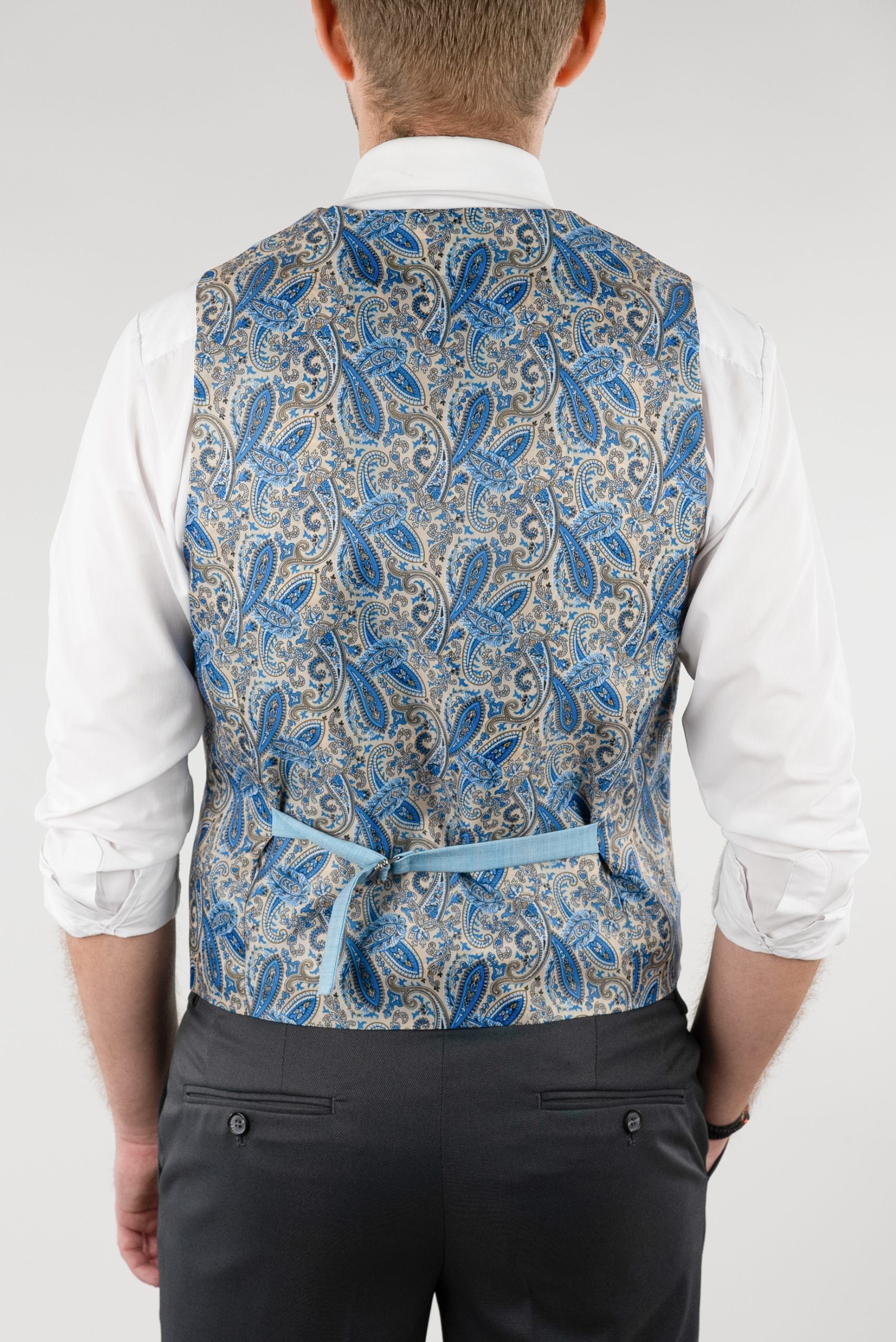 (product) Vesta Barbati un rand de nasturi Rever Ascutit  Turcoaz, Vs1ratz