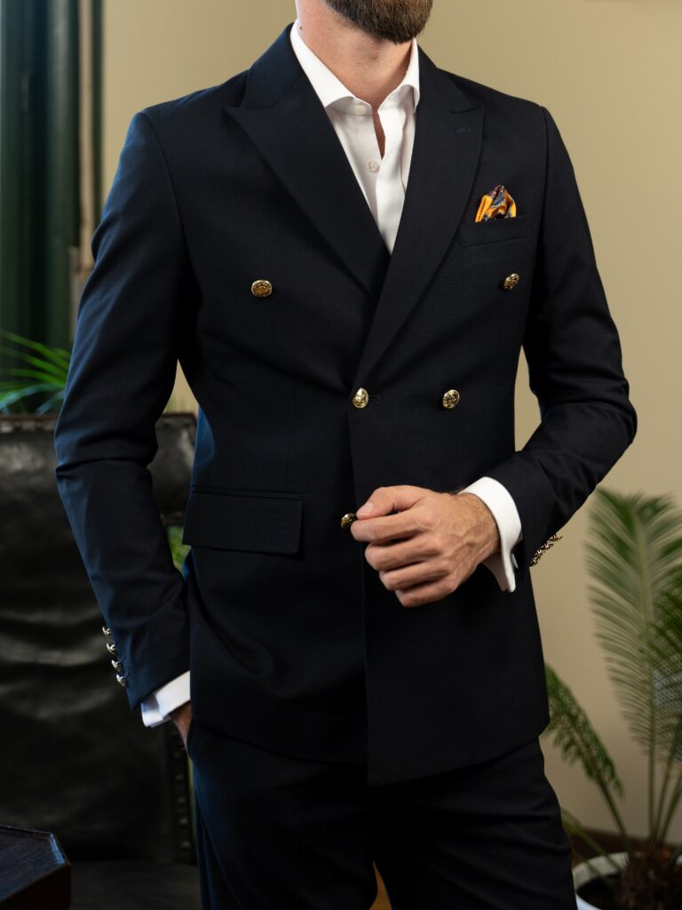 (product) Costum Barbati Bleumarin Doua Randuri de nasturi Tailored Fit Cfg315